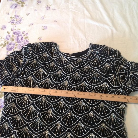 Women's Top - Picture 6 of 11